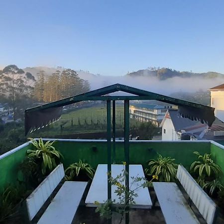 Greenview Holiday Inn Муннар Экстерьер фото