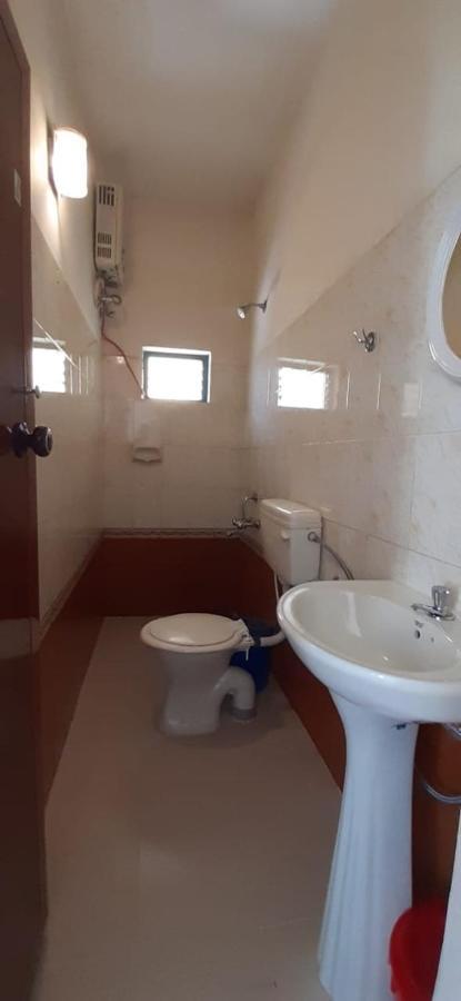 Greenview Holiday Inn Муннар Экстерьер фото
