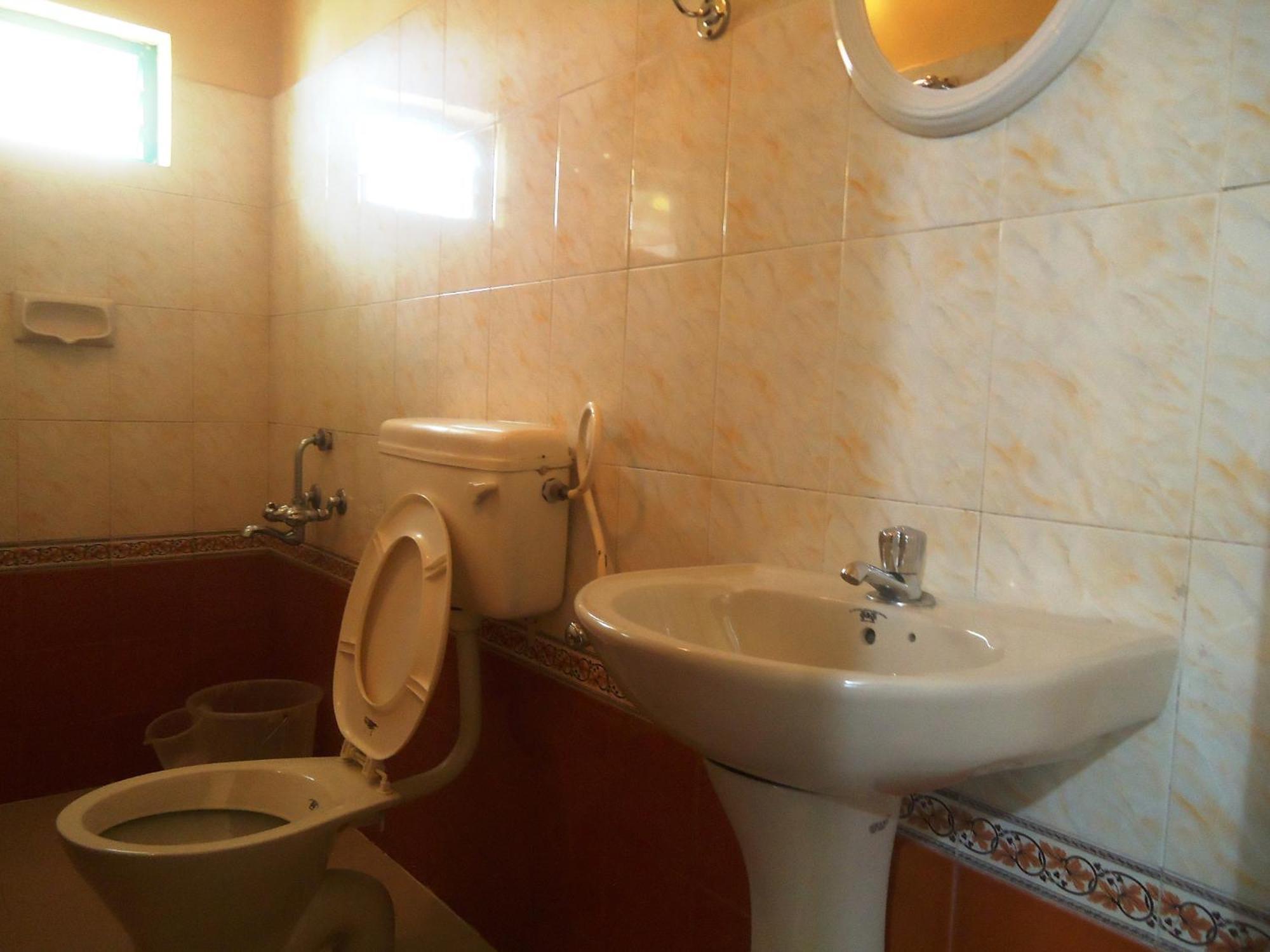 Greenview Holiday Inn Муннар Экстерьер фото