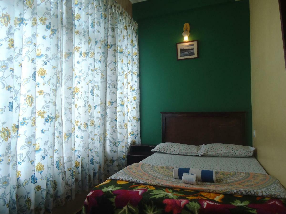 Greenview Holiday Inn Муннар Экстерьер фото